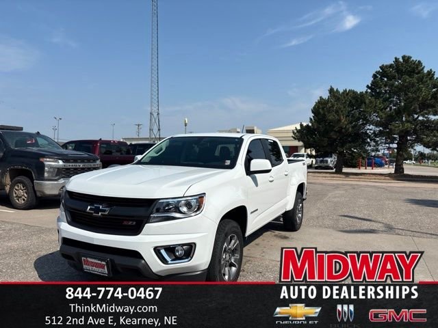 Certified Used 2020 White Chevrolet Z71 image 1