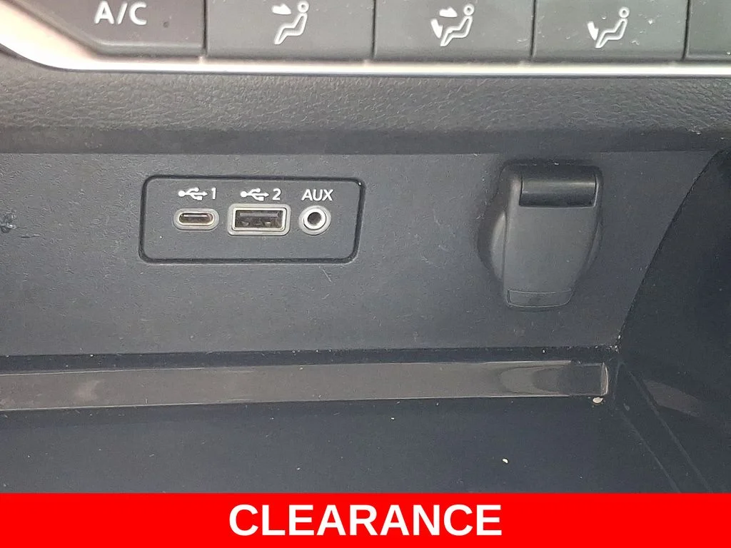 Used 2024 Red Nissan 2.5 SR image 24