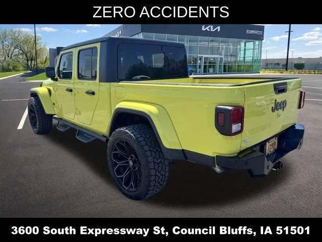 Used 2023 Yellow Jeep Sport S image 6
