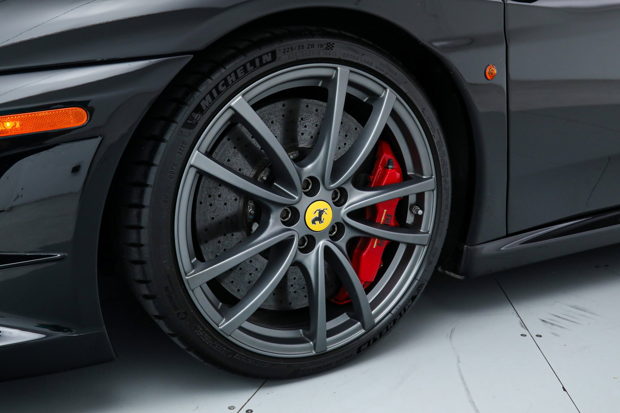 Used 2008 Black Ferrari  image 16