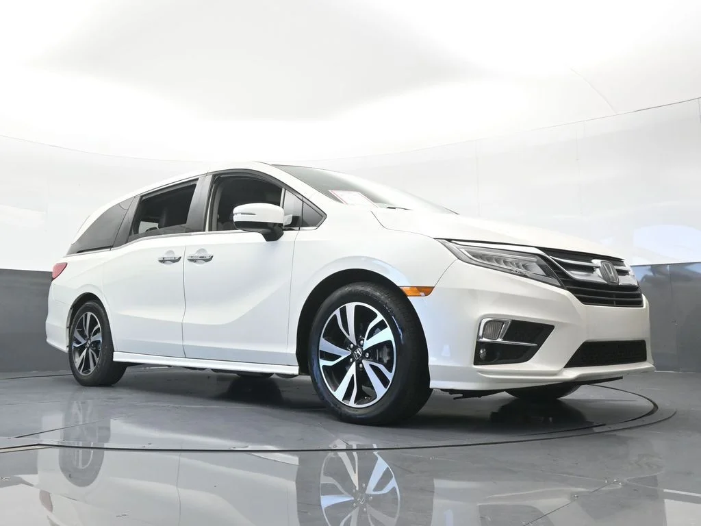 Used 2019 White Honda Elite image 72