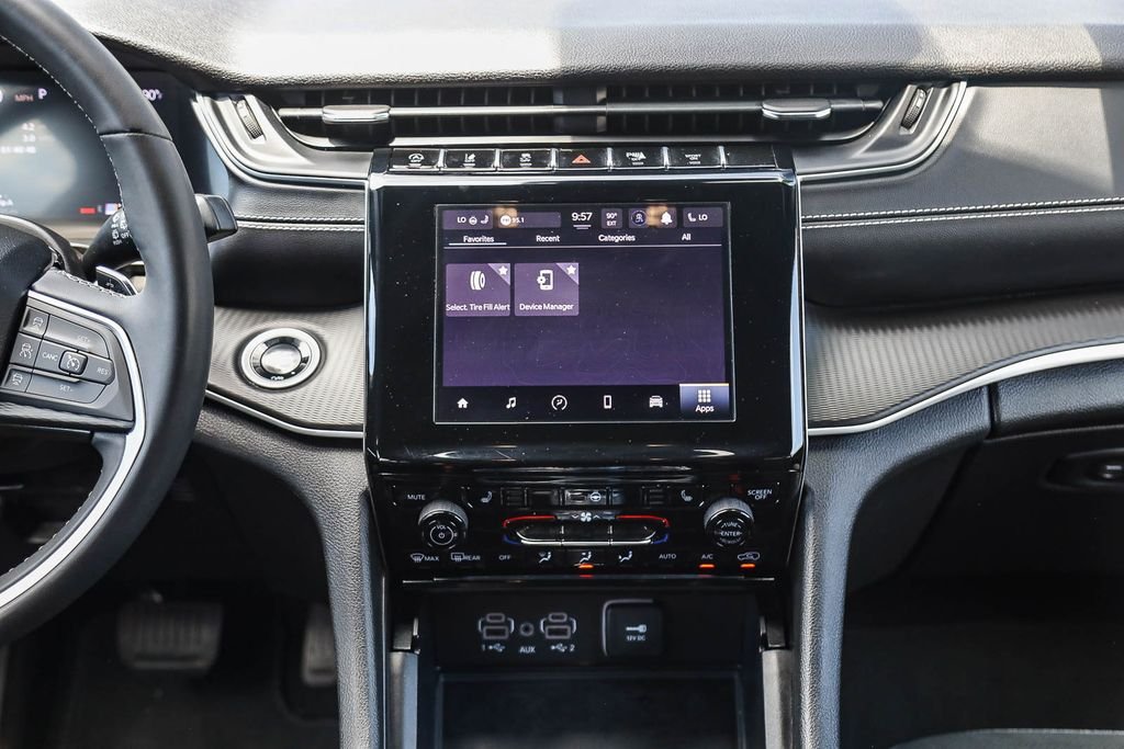 2024 Jeep Grand Cherokee L Altitude - Photo 13