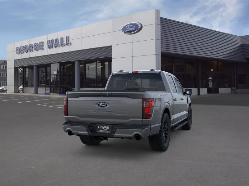 New 2026 Carbonized Gray Metallic Ford XLT image 30