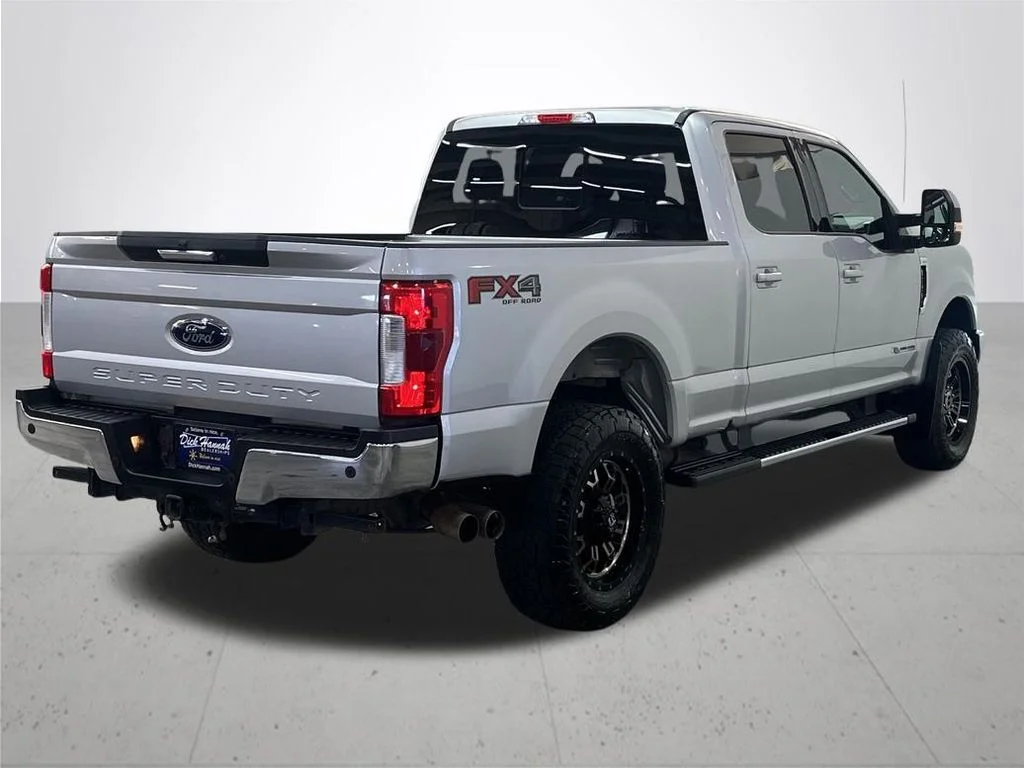 Used 2017 Silver Ford Lariat image 10