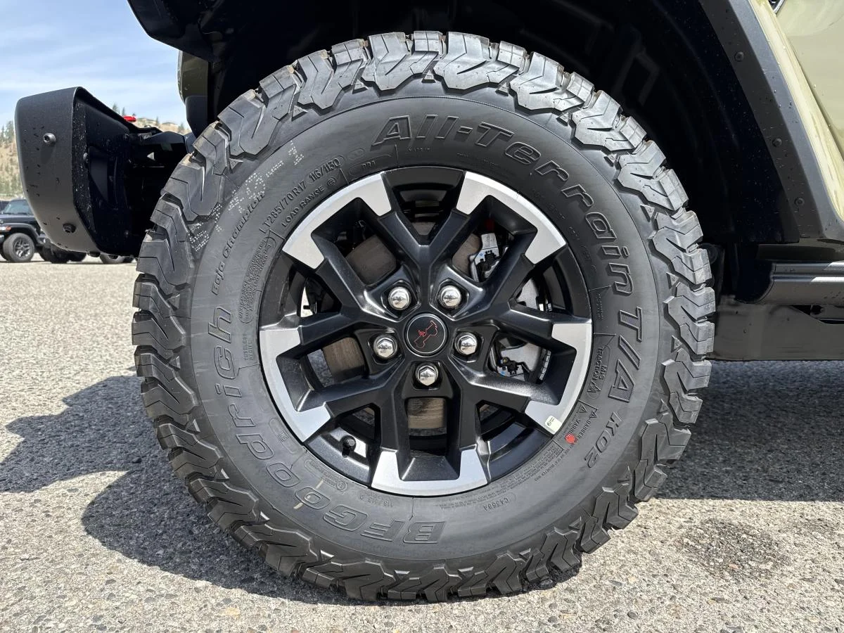New 2026 41 (pj5) Jeep 4-Door Rubicon X image 16