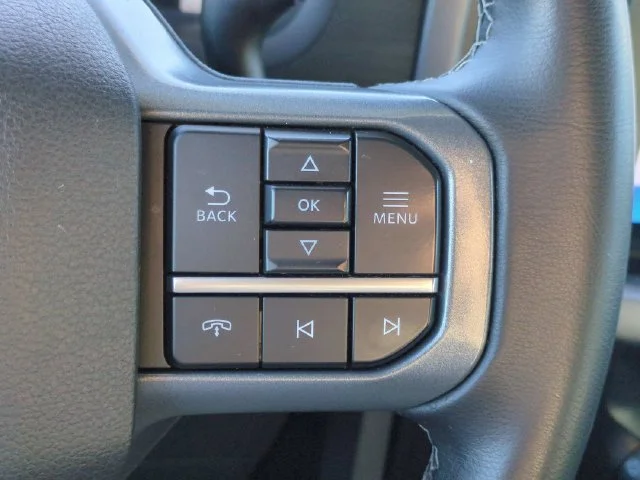 Used 2024 Black Ford XLT image 17