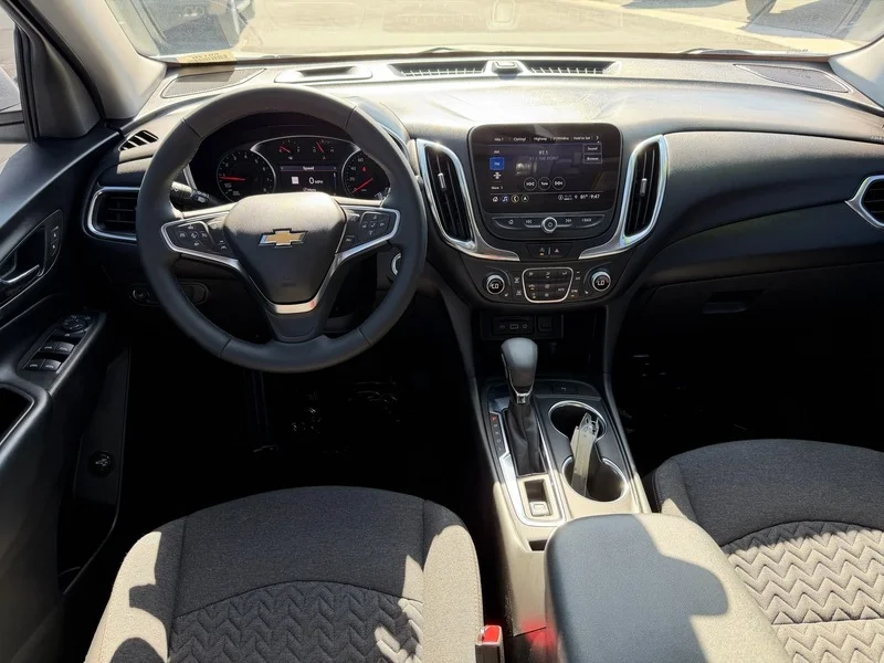 Used 2024 Summit White Chevrolet LT image 14