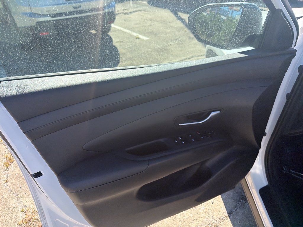 Used 2026 White Hyundai SE image 11