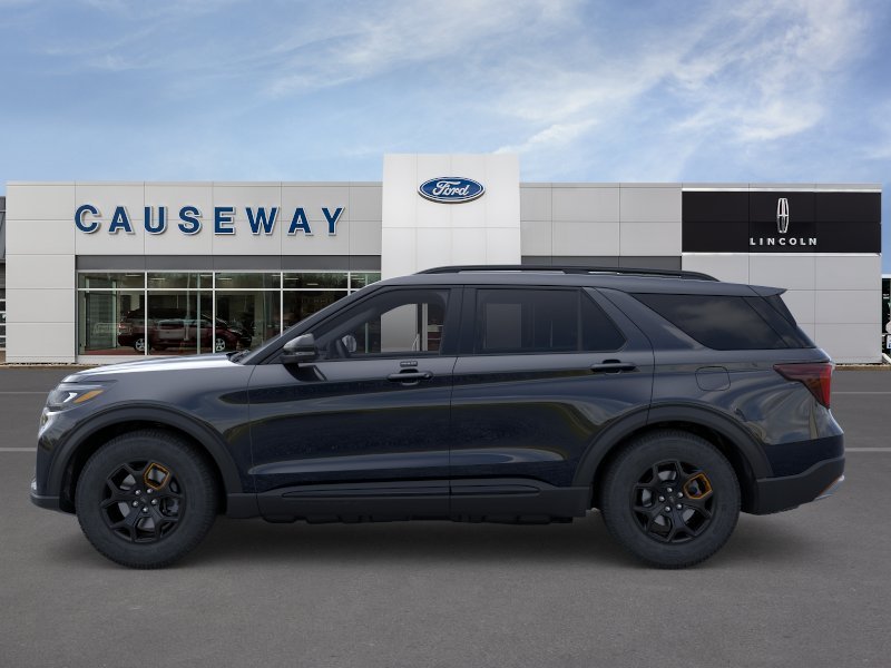 New 2026 Agate Black Metallic Ford Tremor® image 3