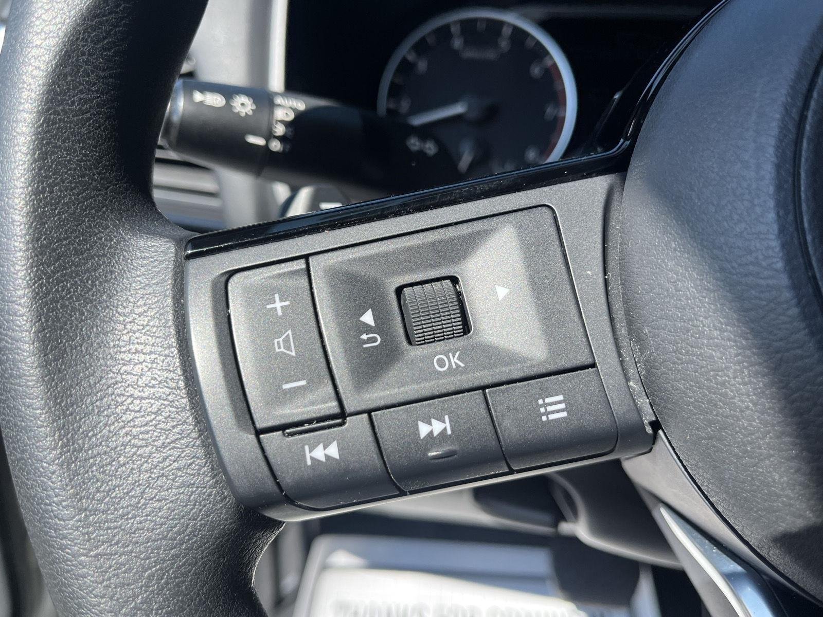 Used 2023 Brilliant Silver Metallic Nissan SV image 29