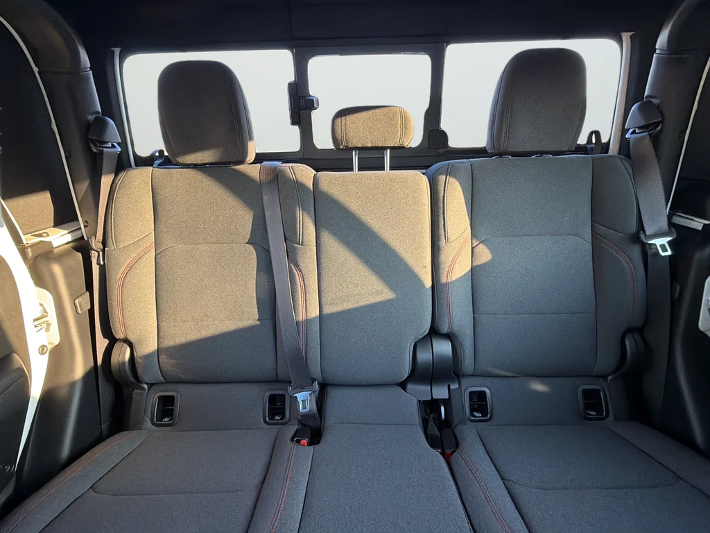 Used 2024 White Jeep Rubicon image 34