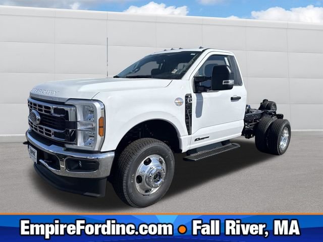 New 2026 Oxford White Ford F-350® XL image 1