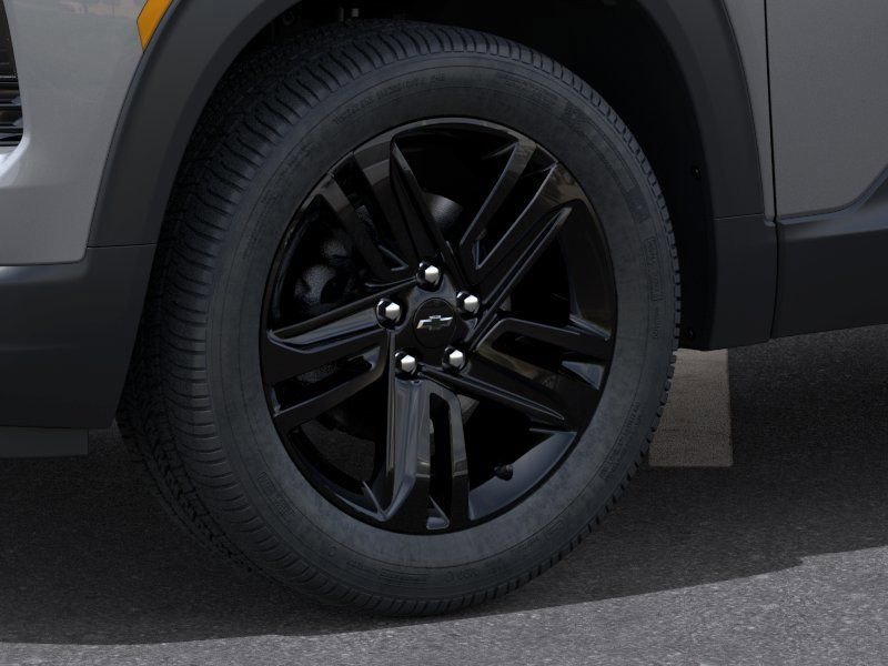 New 2026 Sterling Gray Metallic Chevrolet LT image 9