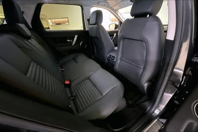 Used 2025 Gray Land Rover S image 11