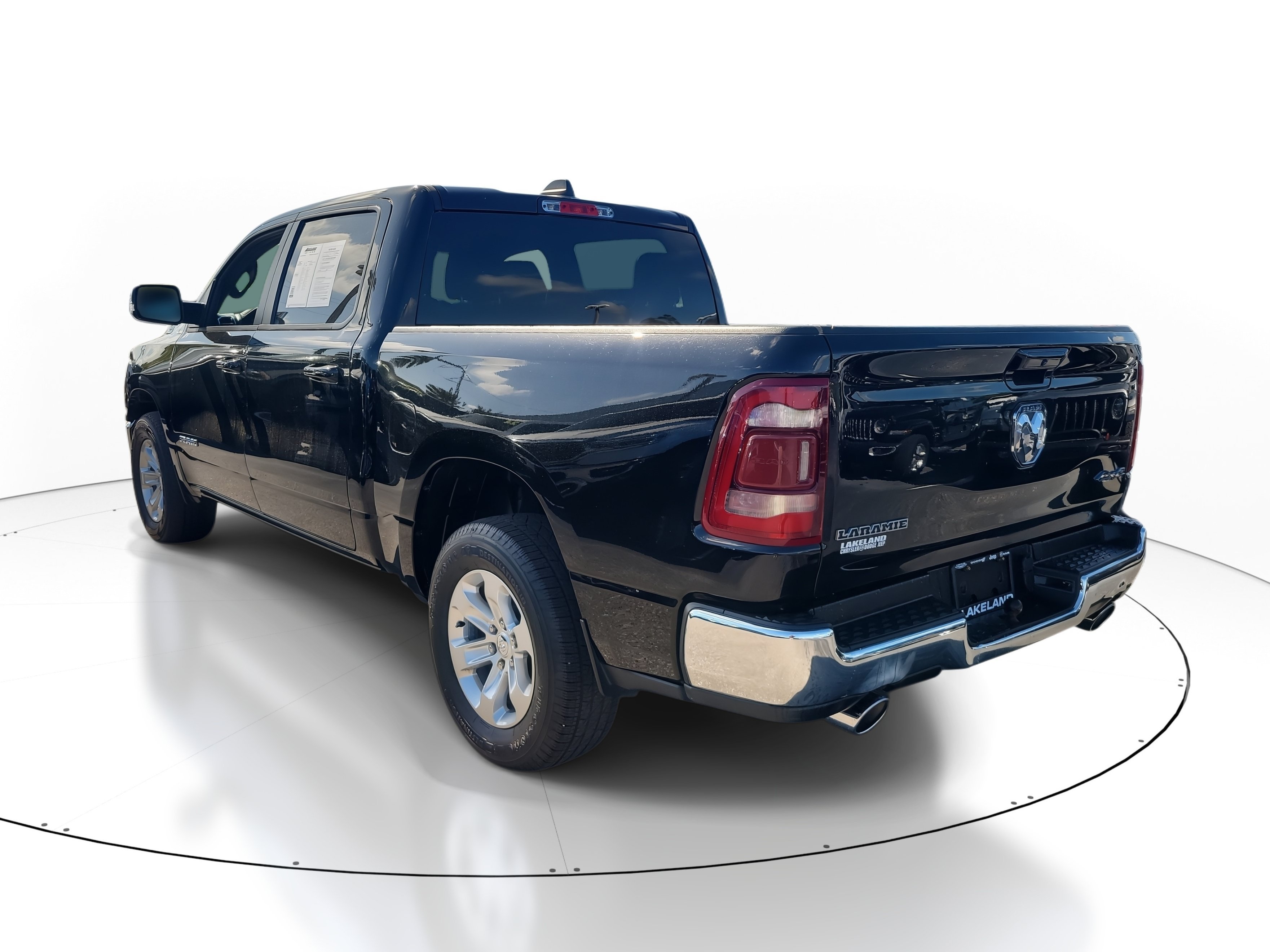Used 2024 Diamond Black Crystal Pearlcoat Ram Laramie image 6
