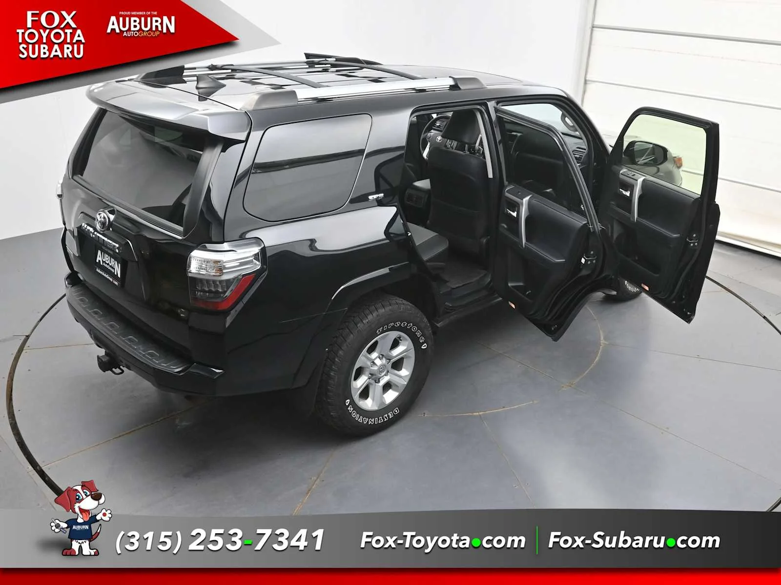 Used 2022 Midnight Black Metallic Toyota SR5 Premium image 38