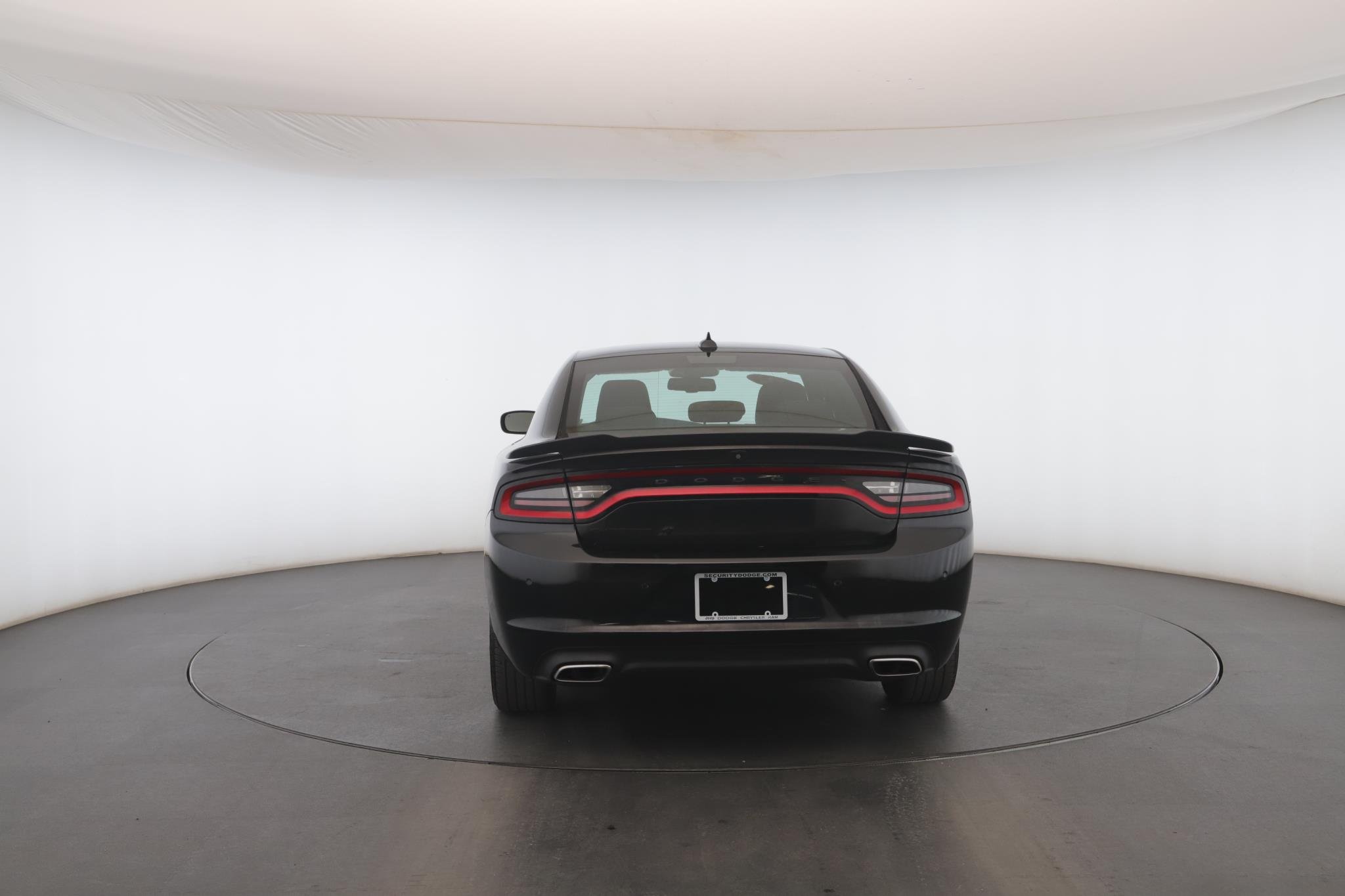 Used 2023 Pitch Black Clearcoat Dodge SXT AWD image 20