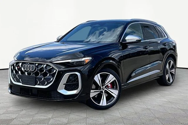 2026 Audi SQ5 Premium Plus