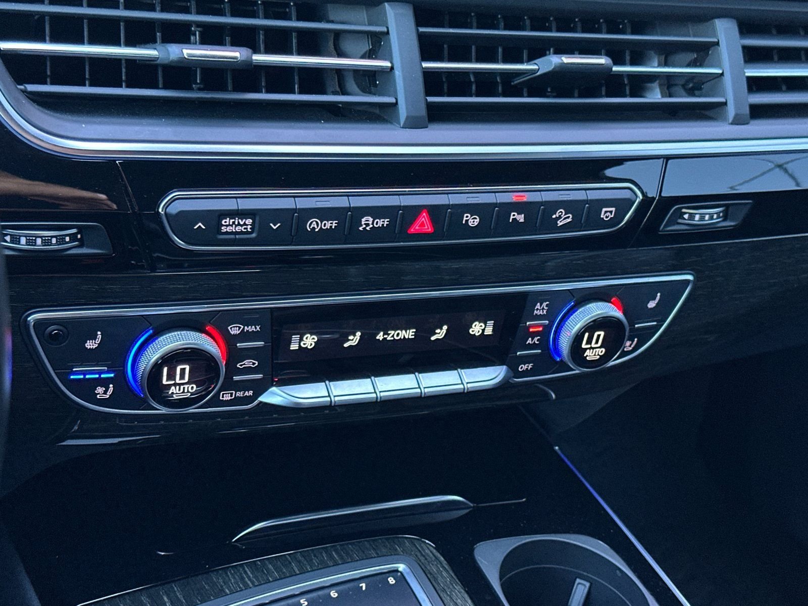 Used 2019 Orca Black Metallic Audi 55 Prestige image 20