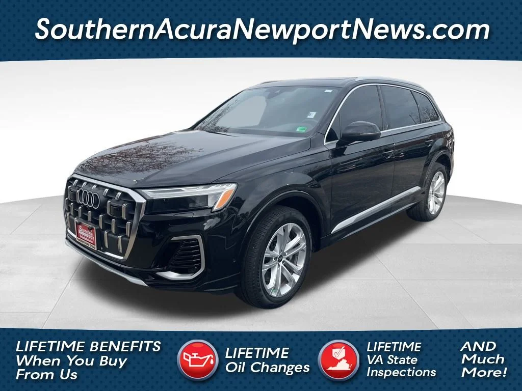 2025 Audi Q7 55 Premium Plus quattro Tiptronic's photo