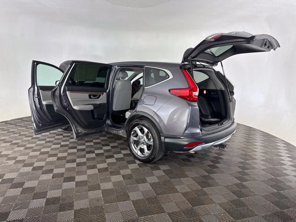 Used 2018  Honda EX image 18