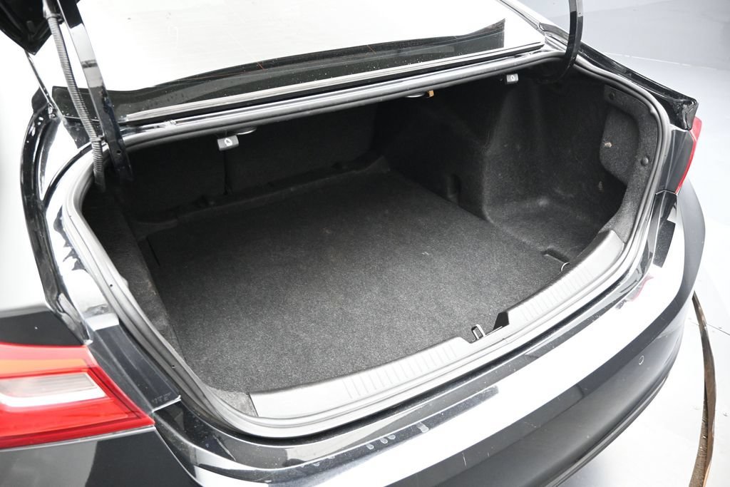 Used 2017 Black Chevrolet LT image 25