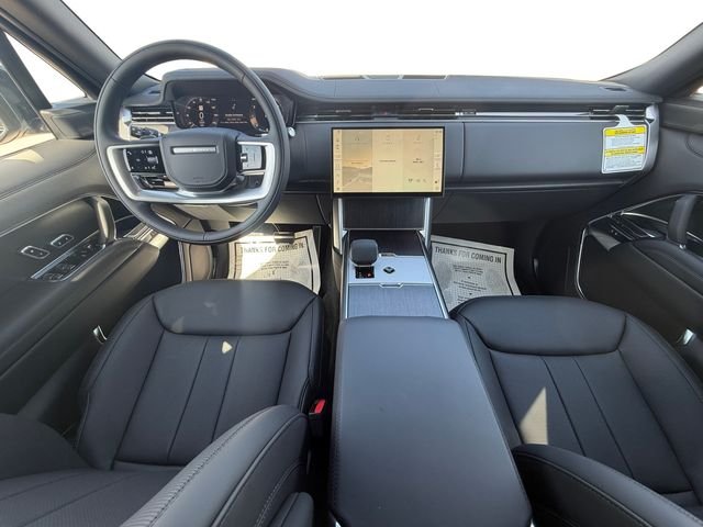 New 2026 Santorini Black Land Rover SE image 12