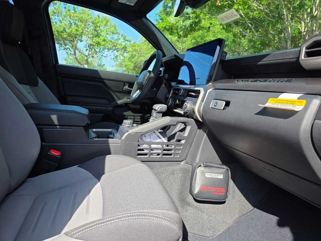 2026 Toyota Tacoma TRD Off Road - Photo 13
