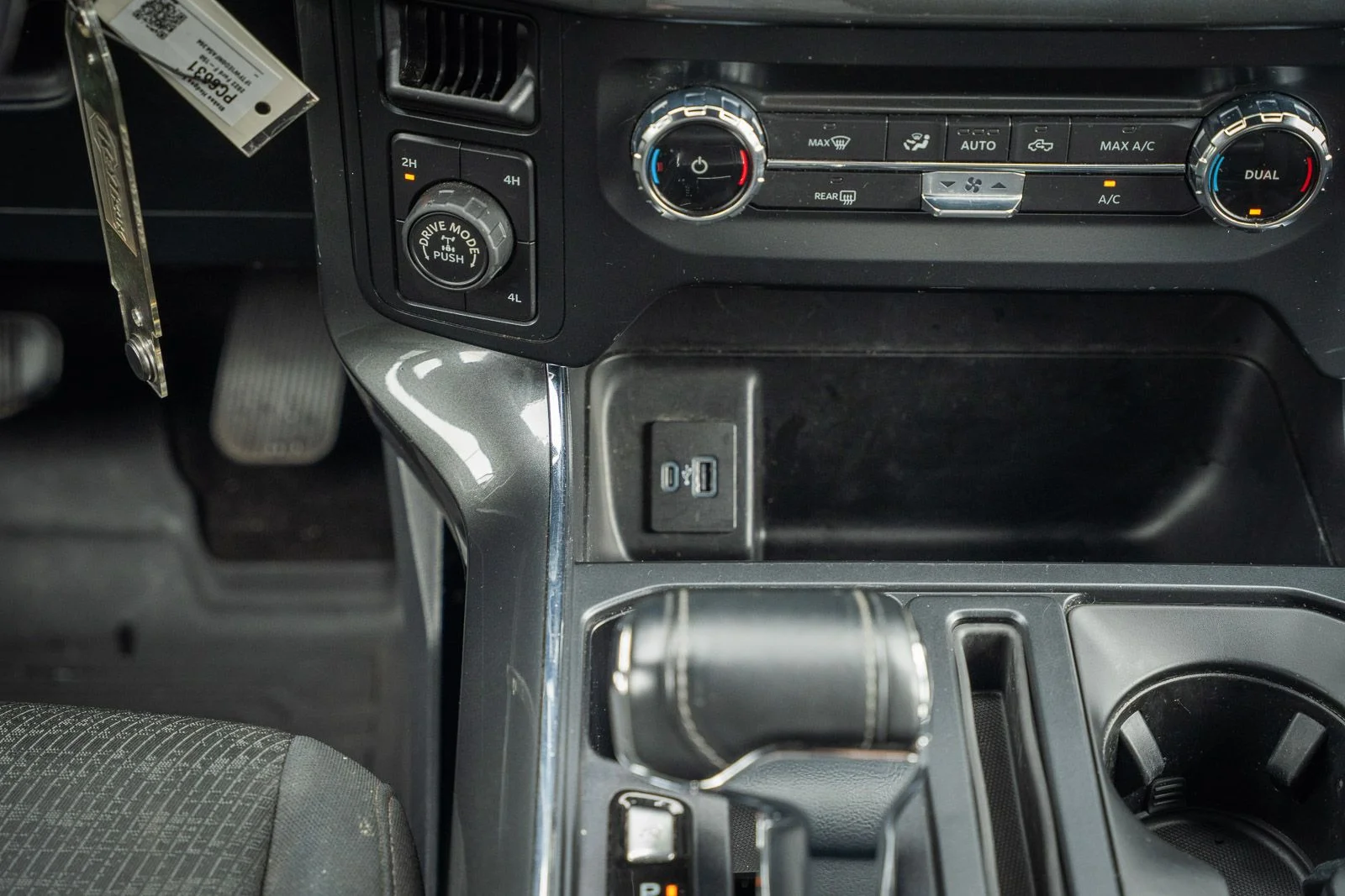 Used 2022  Ford XLT image 34