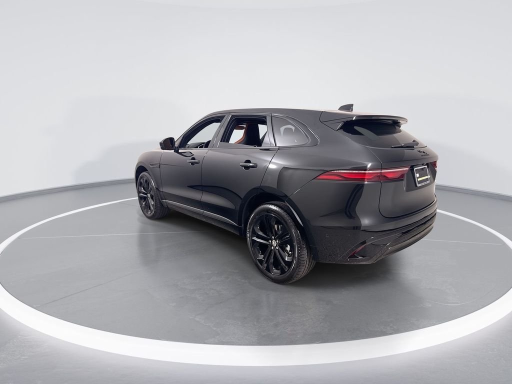 2026 Jaguar F-Pace R-Dynamic S - Photo 6
