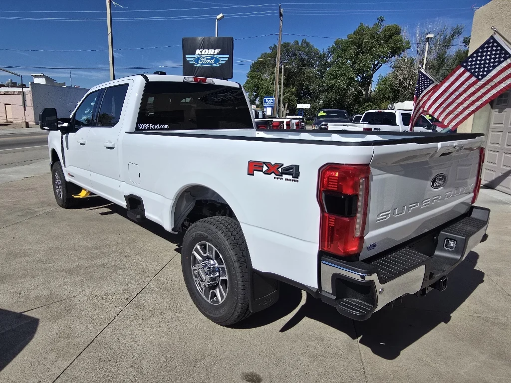 New 2027 White Ford  image 7