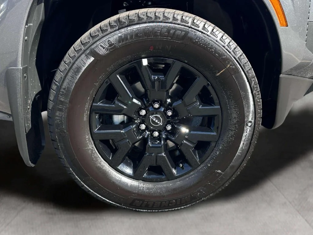 New 2027 Gun Metallic Nissan Crew Cab SV image 9