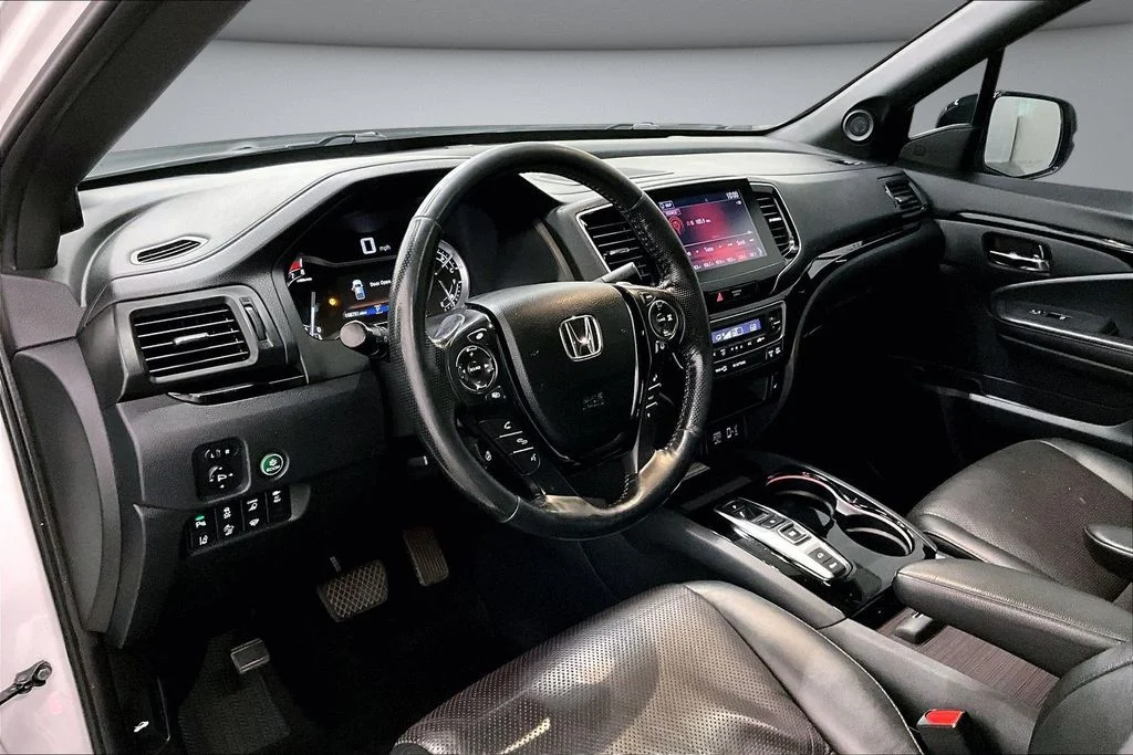 Used 2021 White Honda Black Edition image 18