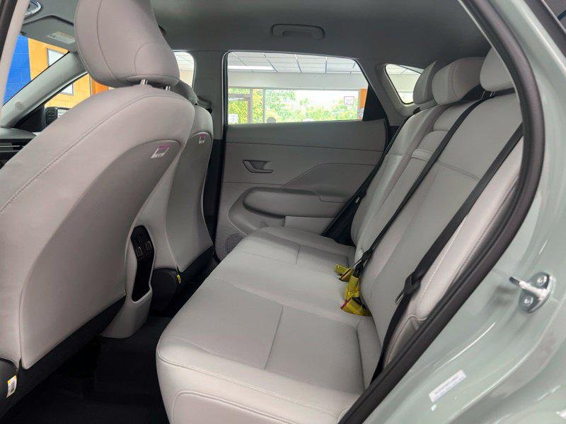 New 2027 Green Hyundai SEL Sport AWD image 15