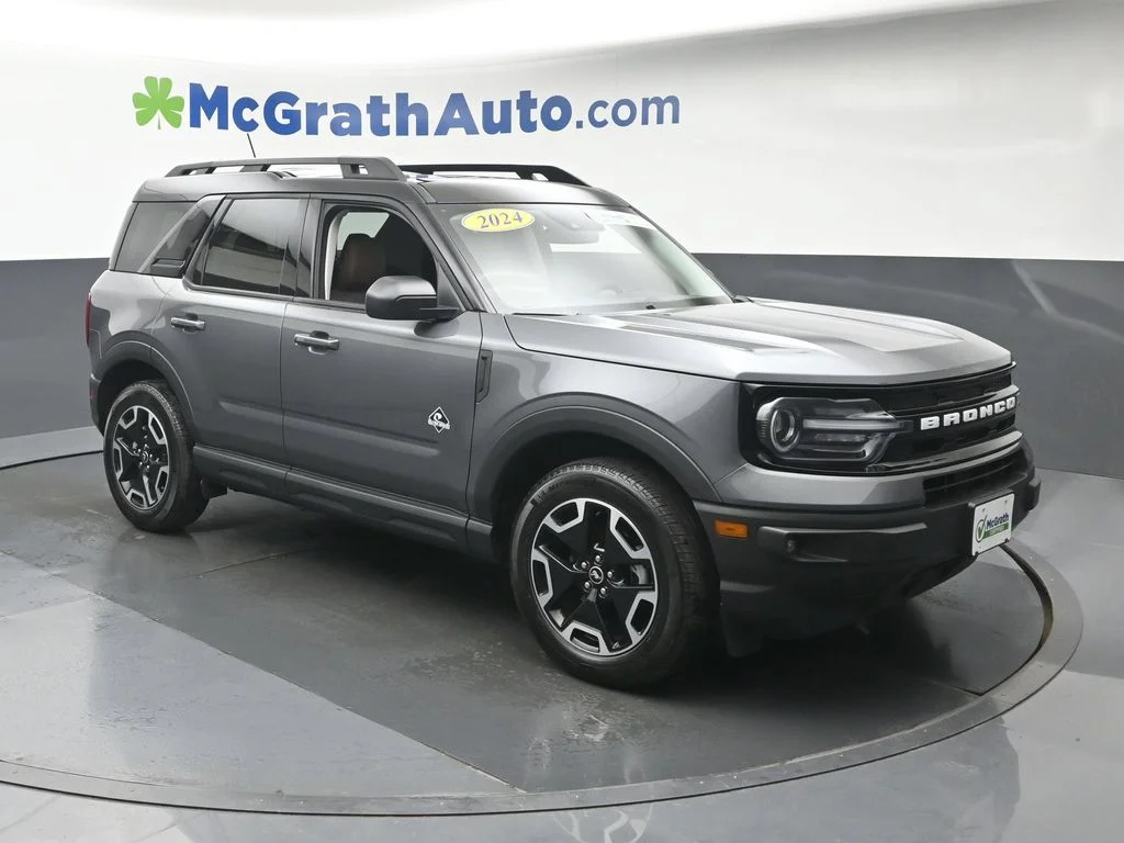 Used 2024 Gray Ford Outer Banks image 2