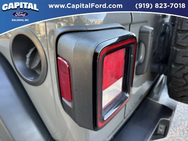 Used 2023 Gray Jeep Sport image 15