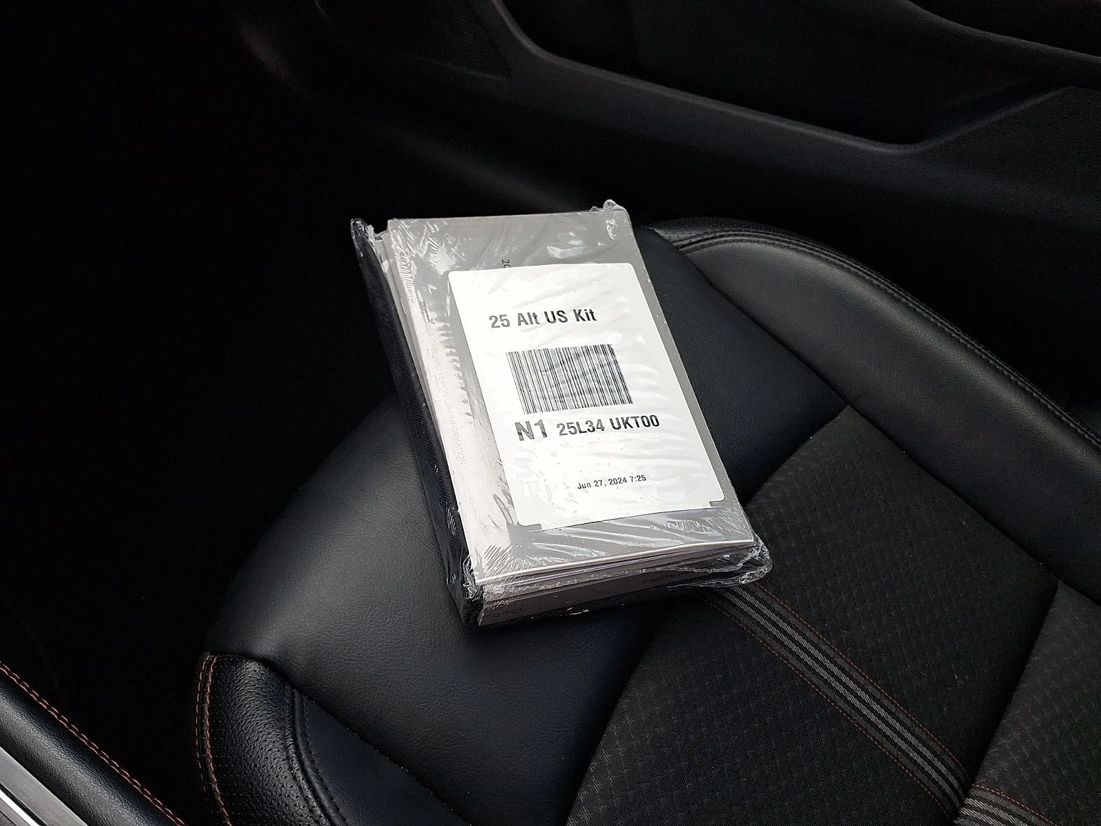 Used 2025 Black Nissan 2.5 SR image 25