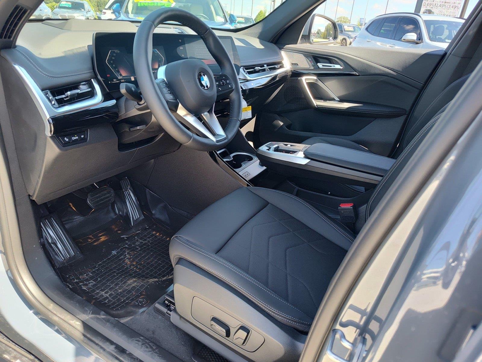 New 2027 Storm Bay Metallic BMW xDrive28i image 2