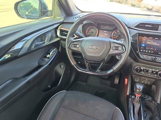 Used 2023 Mosaic Black Metallic Chevrolet RS image 10