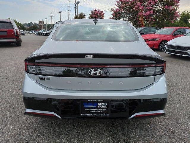 New 2026 Silver Hyundai SEL Sport image 6