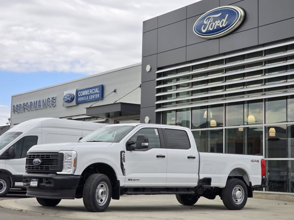 New 2026 Oxford White Ford XL image 3