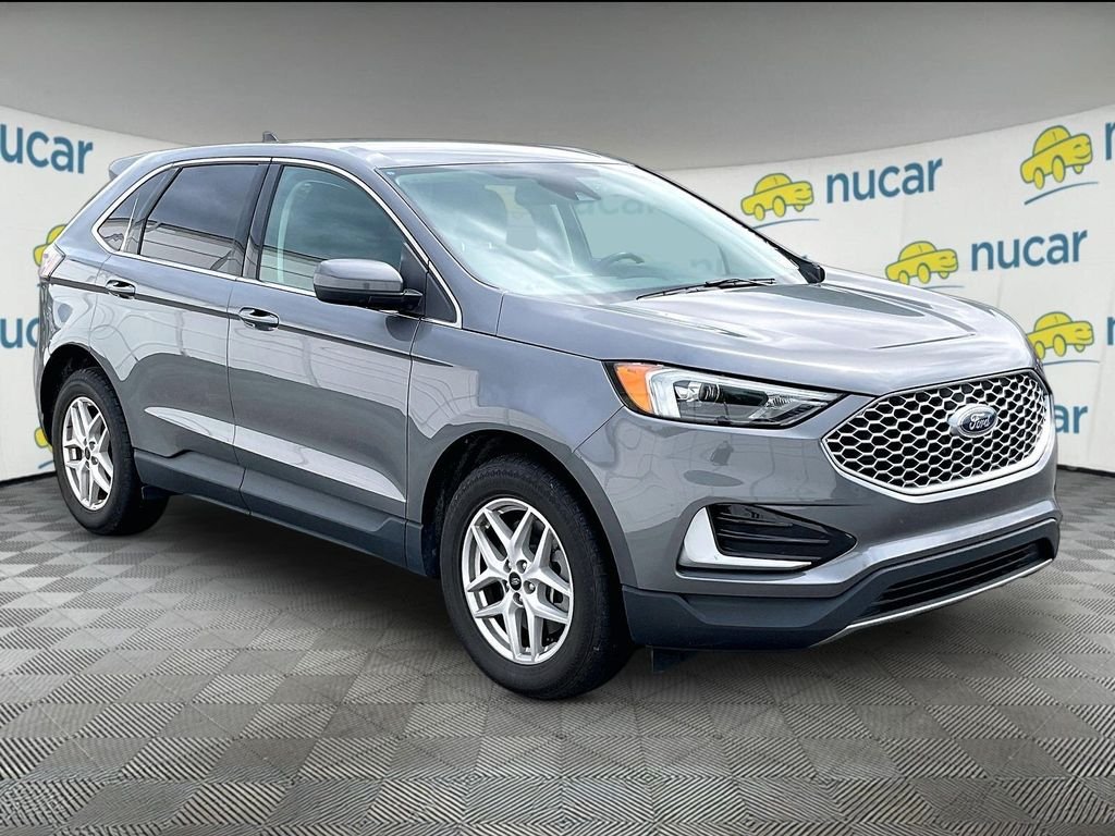 Used 2024 Gray Metallic Ford SEL image 1