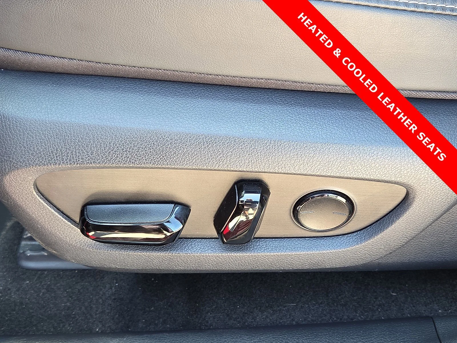 Used 2025 Matador Red Mica Lexus RX 350 Premium image 15