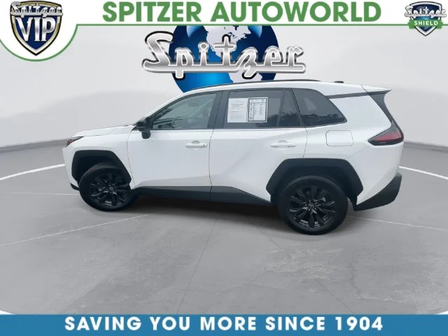 Used 2026 Off-white Toyota XLE Premium image 11