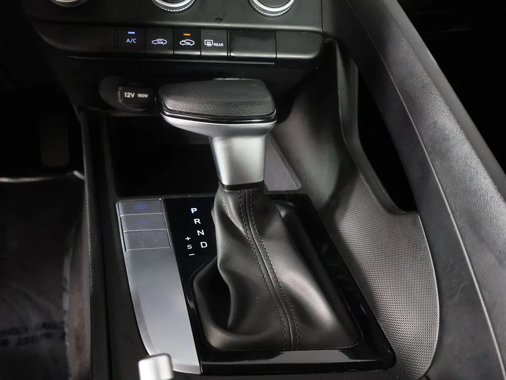 Used 2025 Blue Hyundai SE image 39
