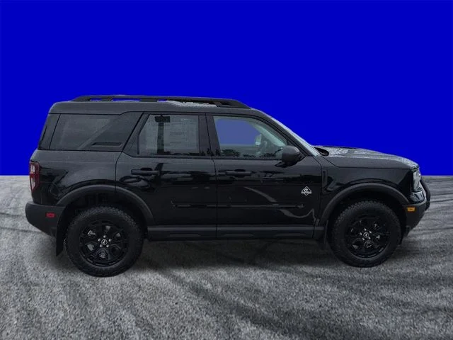 New 2026 Shadow Black Ford Outer Banks® image 3