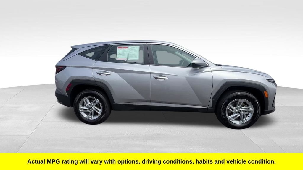 Used 2026 Shimmering Silver Hyundai SE image 9