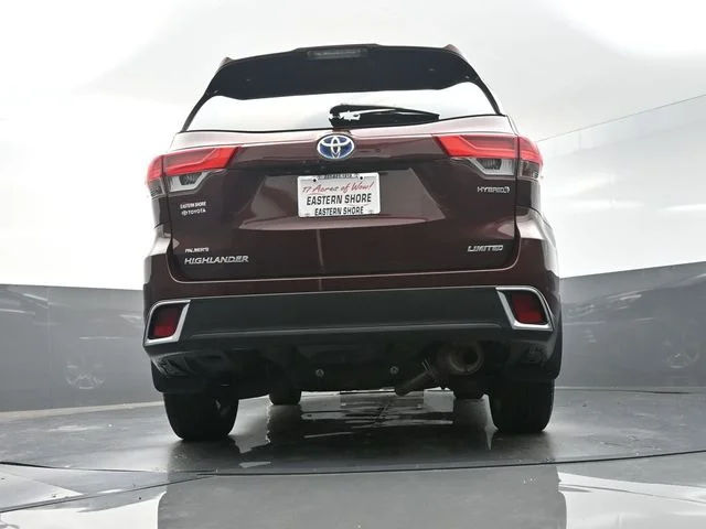 Used 2019 Red Toyota Limited image 57