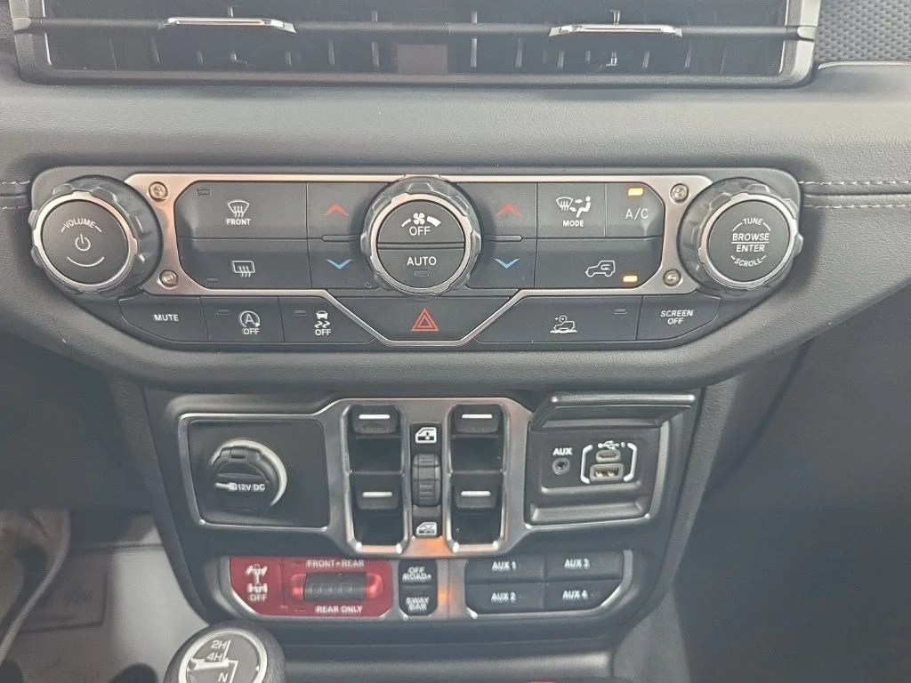Used 2026 Gray Jeep Rubicon image 30