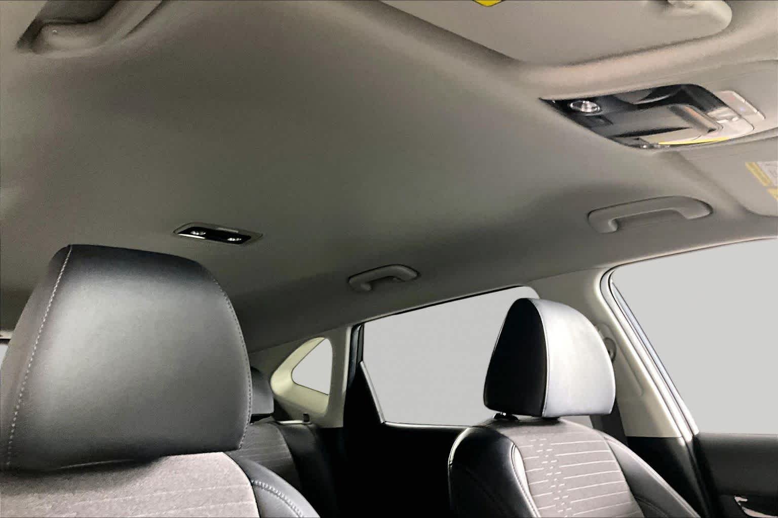 Used 2022 Gravity Gray Kia Nightfall image 12